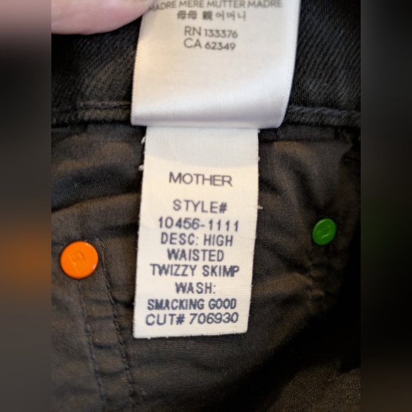 Mother Snack High Waisted Twizzy Skimp Black Straight Leg Relaxed Jean sz 23 - Picture 10 of 14